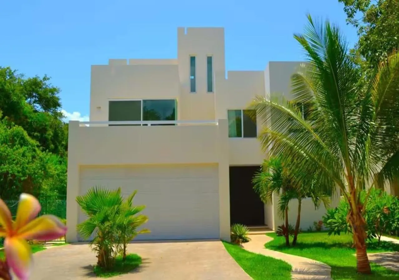 Villa Mariposa With Private Pool Jacuzzi Und Incl Services プレヤデルカーメン 0*,